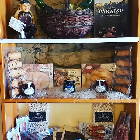 Complejo Rural Valle Del Narcea Semesterbostad *